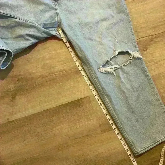 Abercrombie Curve Love Ultra High Rise 90s Straight Jean sz 36/22S - Picture 6 of 11